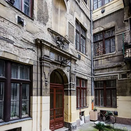 Apartment Clove *